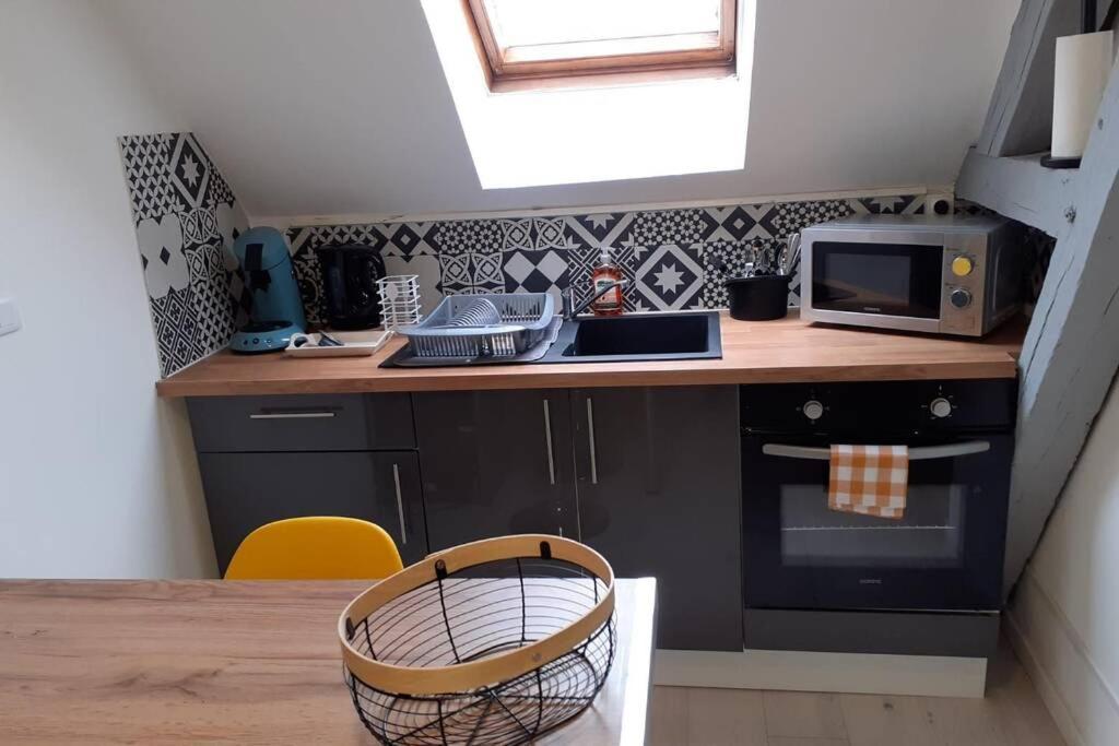 Au Petit Marcade Apartment Abbeville Ngoại thất bức ảnh